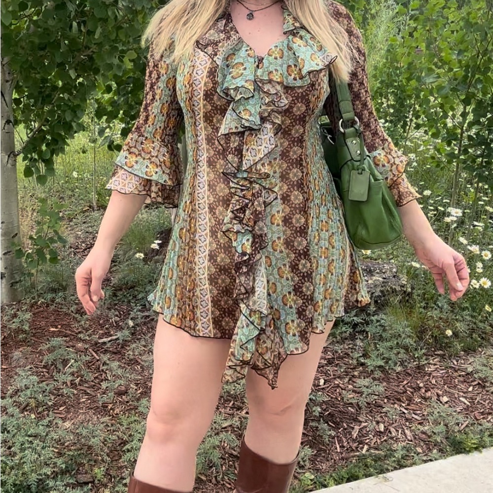 Vintage ruffled mini